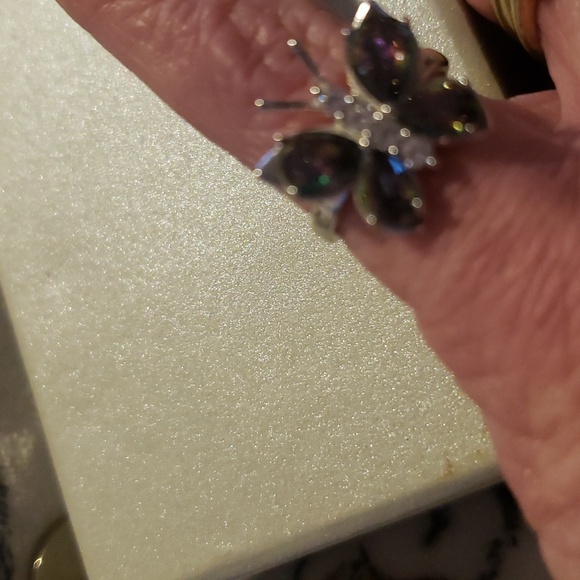 Silver Butterfly Brooch and Matching Silver Butterfly Ring - Picture 4 of 8